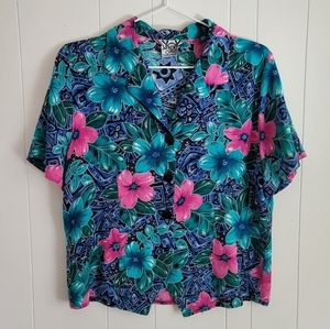 Box Office button down Hawaiian 90's women's shirt Size S/M